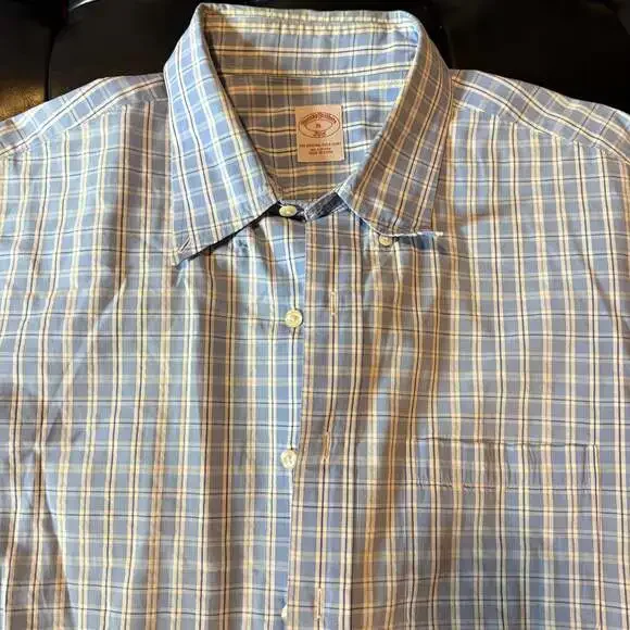 green emerald velvet dress Amazon.com: Brooks Brothers Men's Madison Classic Fit Supima Button Down  Shirt (Medium, Classic White (Light Blue Logo)) : Clothing, Shoes & Jewelry main image 0